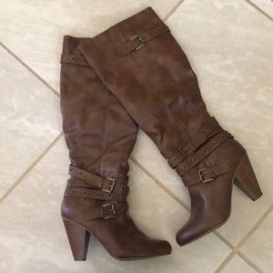 Just Fab Aida Heeled Boot Size 8.5